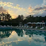 Gold Coast Village Cagnano Varano